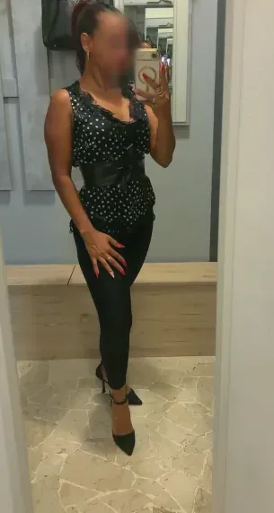 Ayse, 36