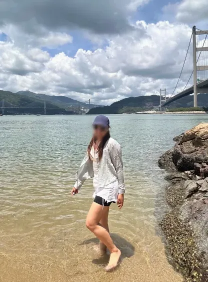 Emilia, 29