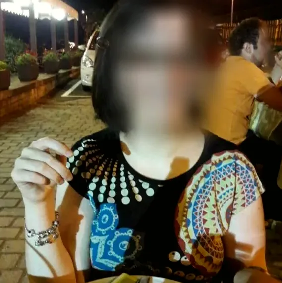 Greta, 32