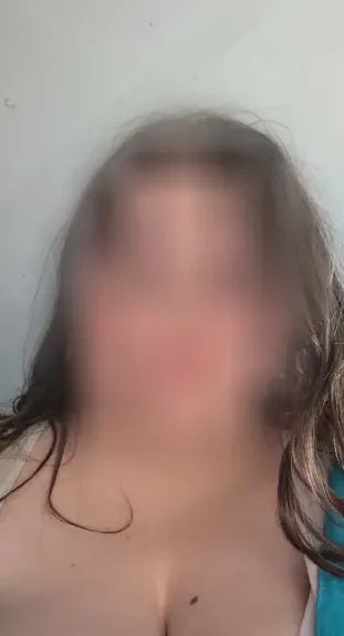 Jette, 24