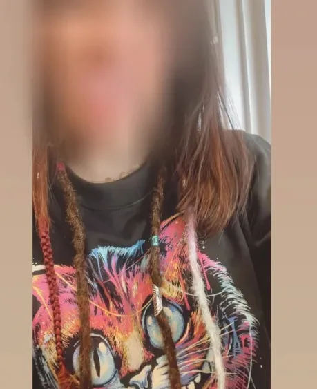 Melanie, 31