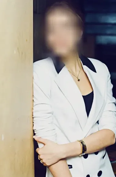 Nisa, 30