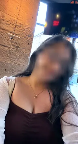 Theresa, 24
